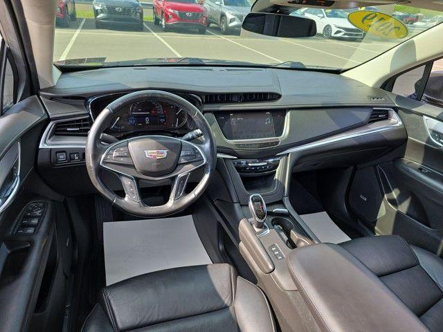 2019 Cadillac XT5 Vehicle Photo in Pleasant Hills, PA 15236