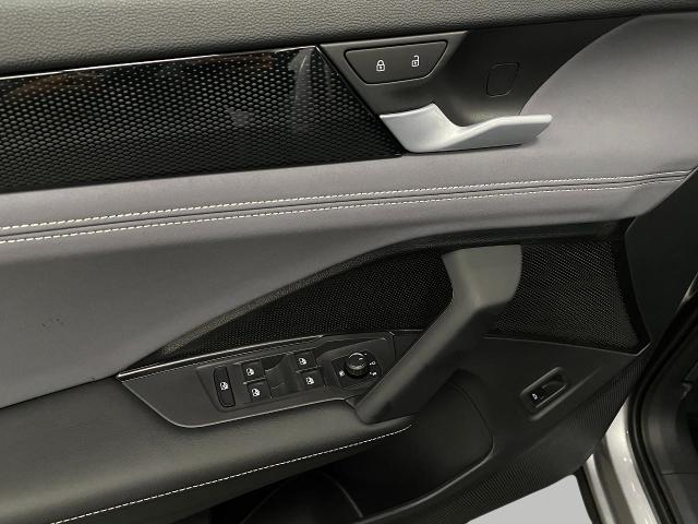 2025 Volkswagen Tiguan Vehicle Photo in Appleton, WI 54913