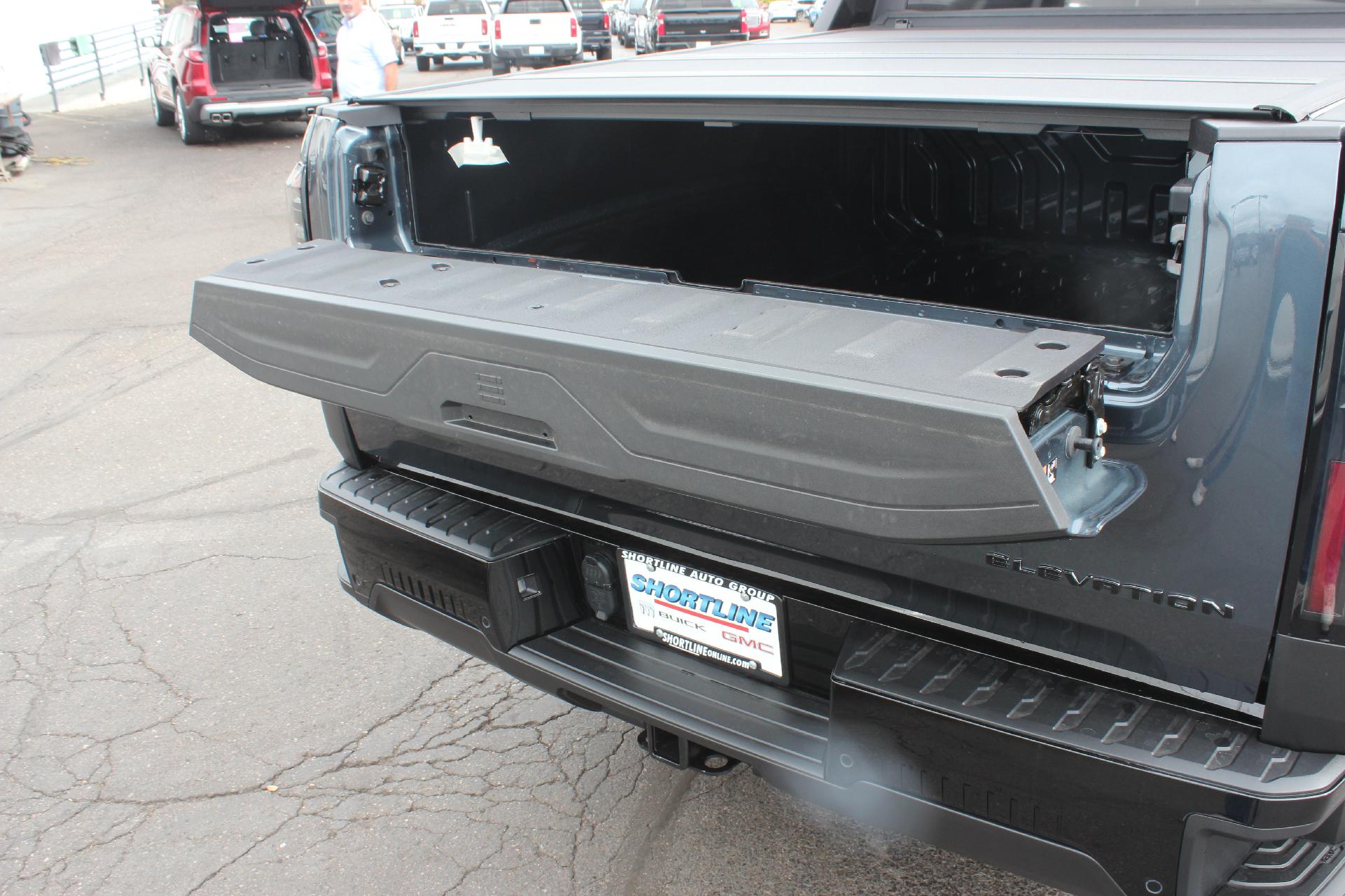 2026 GMC Sierra EV Vehicle Photo in AURORA, CO 80012-4011