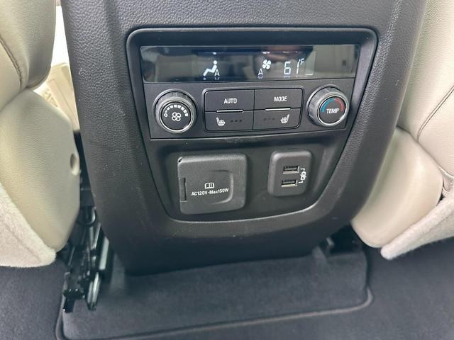 2023 Buick Enclave Vehicle Photo in COLUMBIA, MO 65203-3903