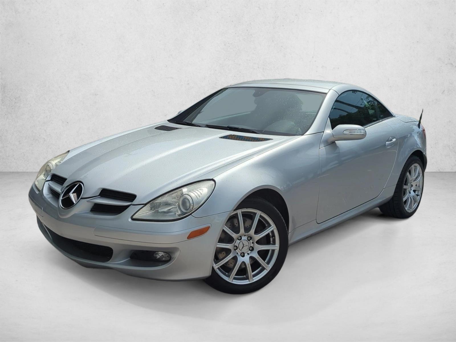 2005 Mercedes-Benz SLK-Class Vehicle Photo in Ft. Myers, FL 33907