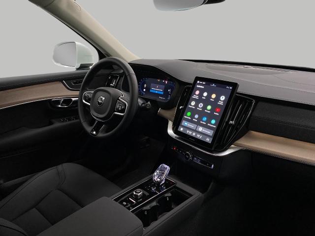 2025 Volvo XC90 Vehicle Photo in Appleton, WI 54913