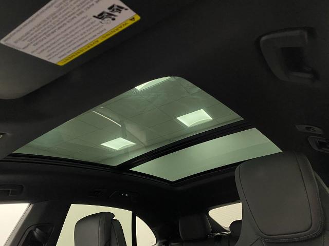 2024 Porsche Macan Vehicle Photo in Appleton, WI 54913