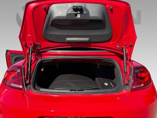 2016 Volkswagen Beetle Convertible Vehicle Photo in Brunswick, GA 31525