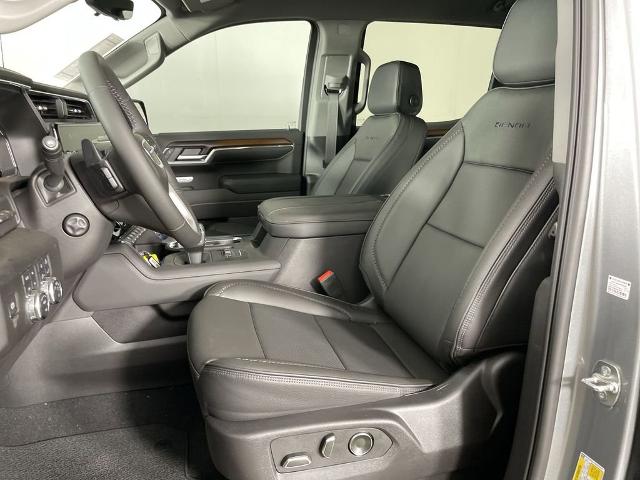2025 GMC Sierra 1500 Vehicle Photo in GILBERT, AZ 85297-0402