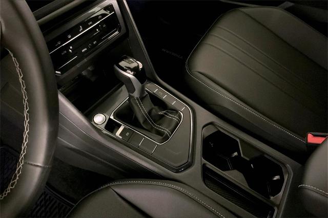 2023 Volkswagen Tiguan Vehicle Photo in Lees Summit, MO 64086