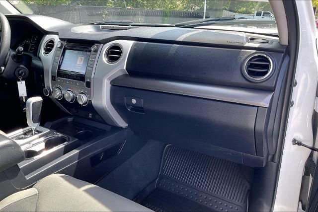 2018 Toyota Tundra 4WD Vehicle Photo in INDEPENDENCE, MO 64055-1314