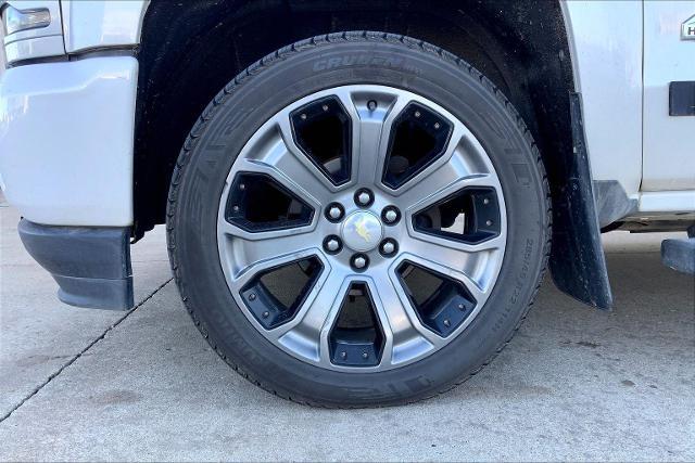 2017 Chevrolet Silverado 1500 Vehicle Photo in TOPEKA, KS 66609-0000
