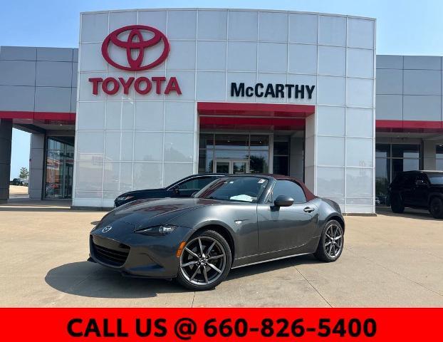 2018 Mazda MX-5 Miata Vehicle Photo in Sedalia, MO 65301