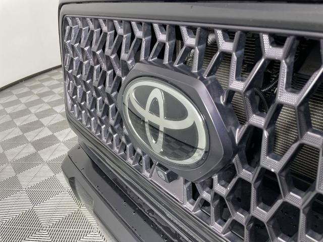 2022 Toyota Tacoma Vehicle Photo in GILBERT, AZ 85297-0402