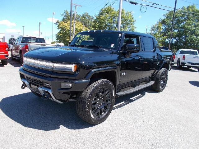 2025 GMC HUMMER EV Pickup Vehicle Photo in LOWELL, MA 01852-4336