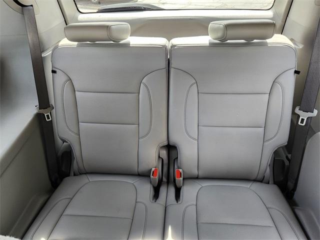 2023 GMC Acadia Vehicle Photo in AURORA, CO 80012-4011