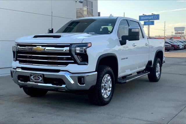 2024 Chevrolet Silverado 2500 HD Vehicle Photo in TOPEKA, KS 66609-0000