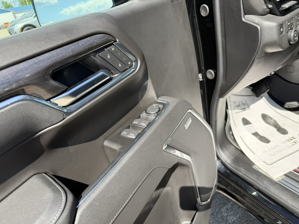 2026 Chevrolet Silverado 1500 photo 14 of 22