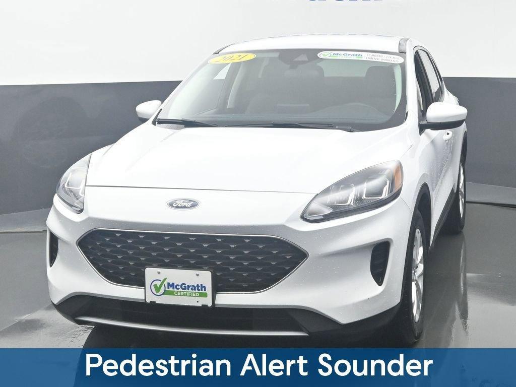 2021 Ford Escape Vehicle Photo in Cedar Rapids, IA 52402