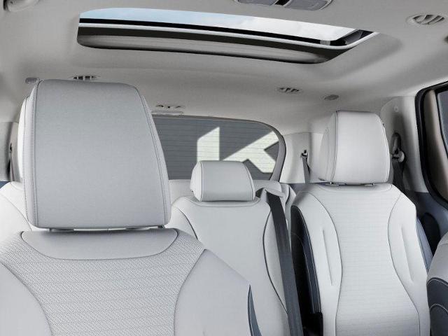 2026 Kia Carnival Hybrid Vehicle Photo in Tucson, AZ 85712