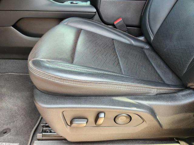 2023 Chevrolet Suburban Vehicle Photo in DENTON, TX 76210-9321