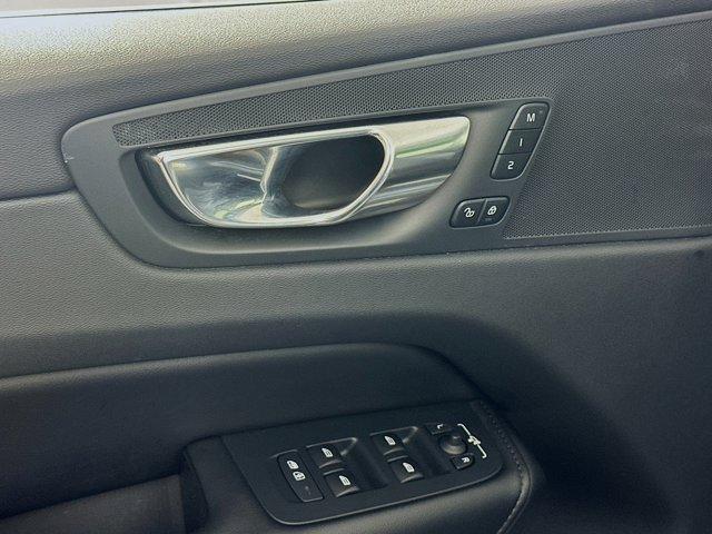 2023 Volvo XC60 Recharge Plug-In Hybrid Vehicle Photo in Flemington, NJ 08822