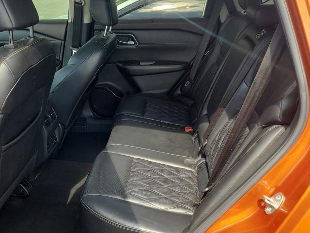 2021 Nissan Rogue Vehicle Photo in Cedar Rapids, IA 52402