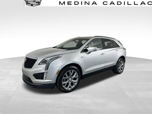 2020 Cadillac XT5 Vehicle Photo in MEDINA, OH 44256-9631