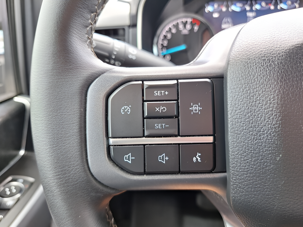 2023 Ford F-150 photo 17 of 35