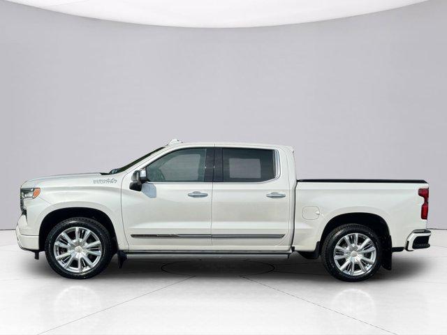 2022 Chevrolet Silverado 1500 Vehicle Photo in LEOMINSTER, MA 01453-2952