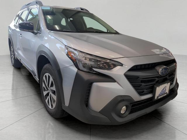 2025 Subaru Outback Vehicle Photo in Neenah, WI 54956