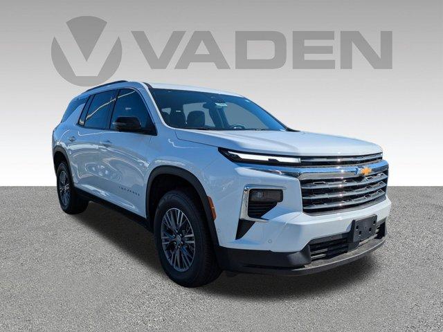 2025 Chevrolet Traverse Vehicle Photo in BRUNSWICK, GA 31525-1881