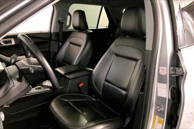 2023 Ford Explorer Vehicle Photo in KANSAS CITY, MO 64114-4502