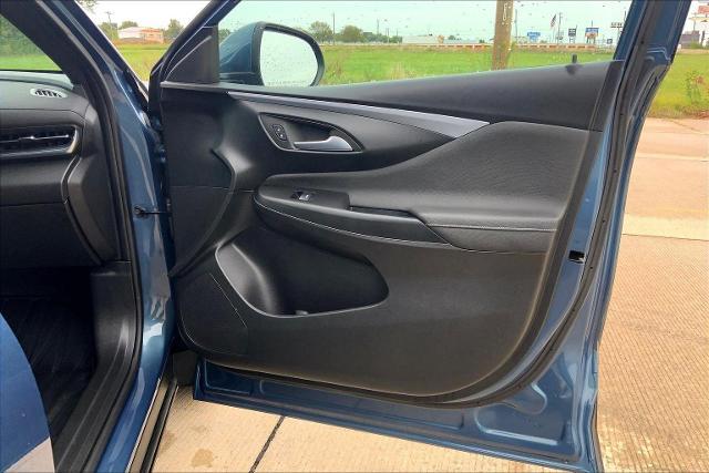 2024 Buick Envista Vehicle Photo in TOPEKA, KS 66609-0000
