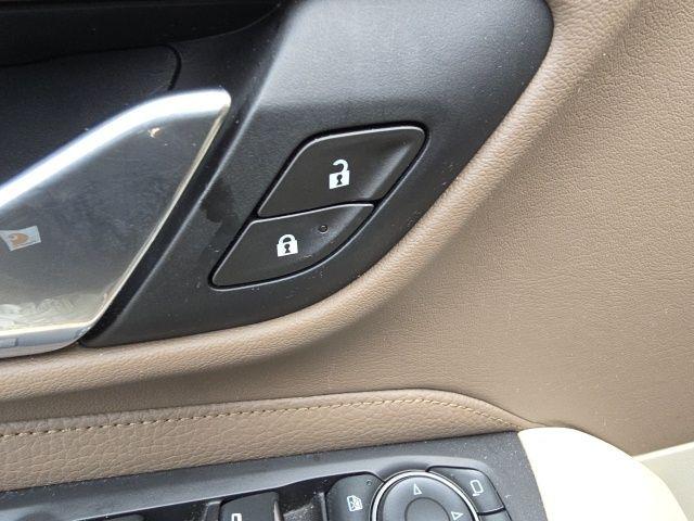 2021 GMC Yukon Vehicle Photo in Pleasant Hills, PA 15236