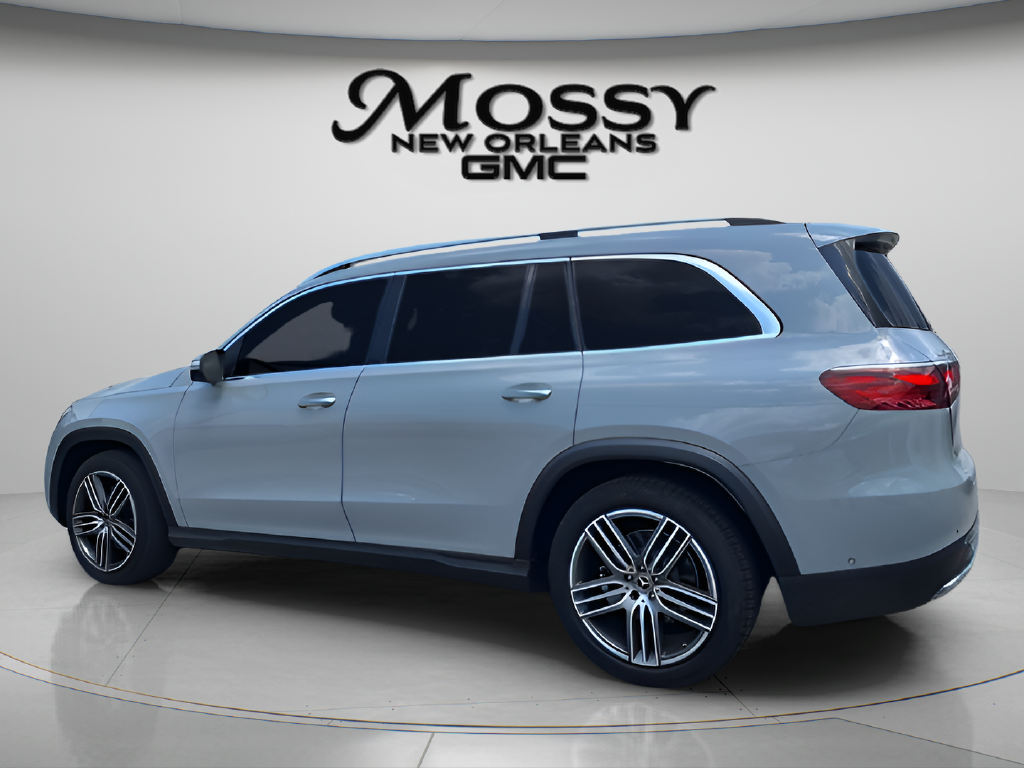 2024 Mercedes-Benz GLS photo 7 of 35