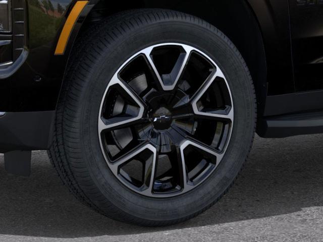 2025 Chevrolet Suburban Vehicle Photo in NEENAH, WI 54956-2243
