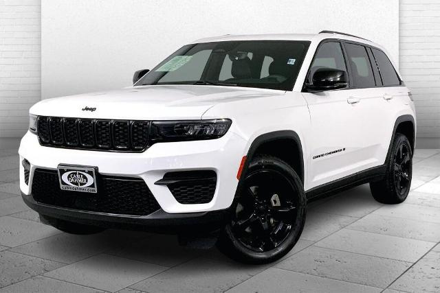 2023 Jeep Grand Cherokee Vehicle Photo in Kansas City, MO 64114