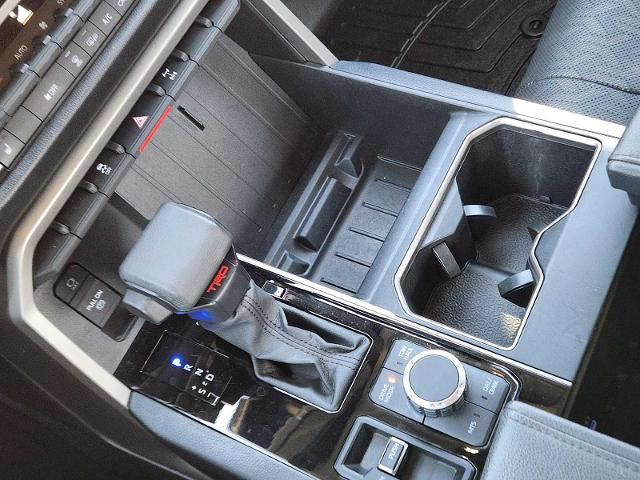 2023 Toyota Tundra 4WD Vehicle Photo in DENTON, TX 76210-9321