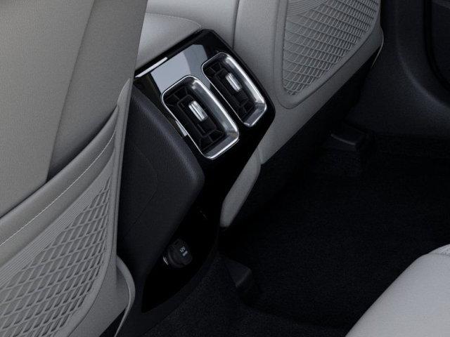 2025 Kia Sorento Vehicle Photo in Westbrook, ME 04092