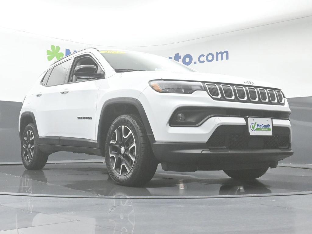 2022 Jeep Compass Vehicle Photo in Cedar Rapids, IA 52402