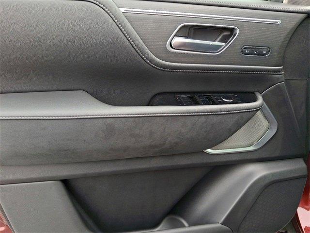 2025 INFINITI QX80 Vehicle Photo in Willow Grove, PA 19090