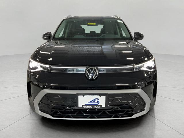 2025 Volkswagen Taos Vehicle Photo in Oshkosh, WI 54904