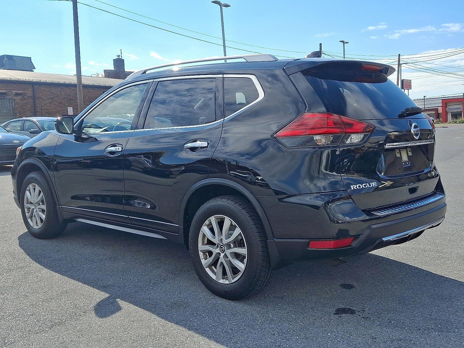 2017 Nissan Rogue Vehicle Photo in Harrisburg, PA 17111