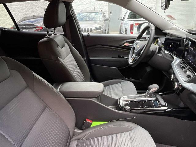 2025 Chevrolet Trax Vehicle Photo in PITTSBURGH, PA 15226-1209