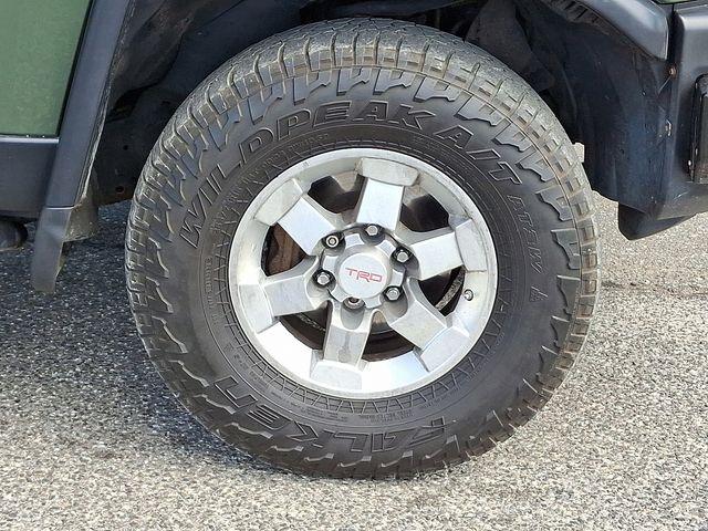 2010 Toyota FJ Cruiser Vehicle Photo in DANBURY, CT 06810-5034