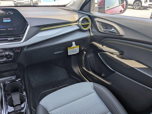 2025 Chevrolet Trax Vehicle Photo in BRUNSWICK, GA 31525-1881