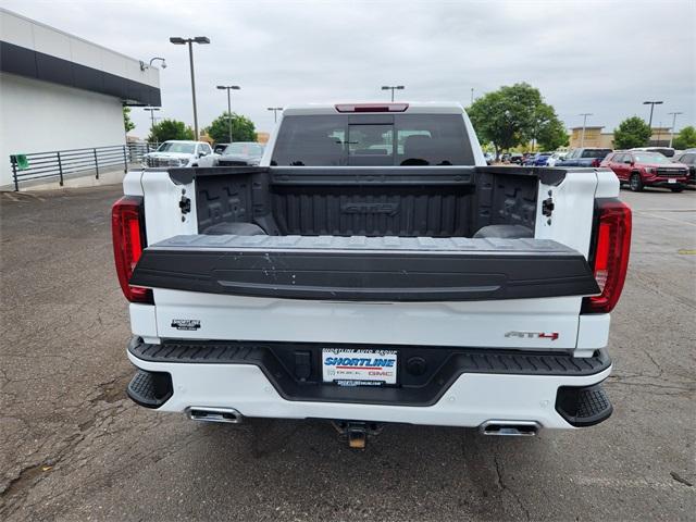 2022 GMC Sierra 1500 Vehicle Photo in AURORA, CO 80012-4011