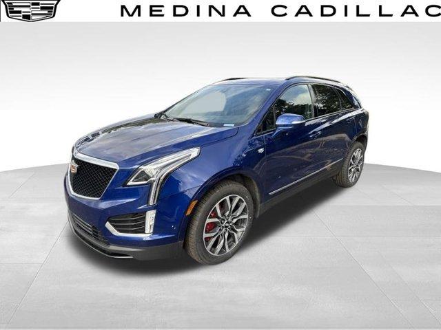 2024 Cadillac XT5 Vehicle Photo in MEDINA, OH 44256-9631