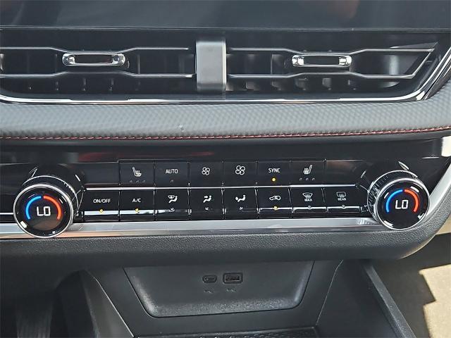 2026 Chevrolet Equinox Vehicle Photo in EASTLAND, TX 76448-3020