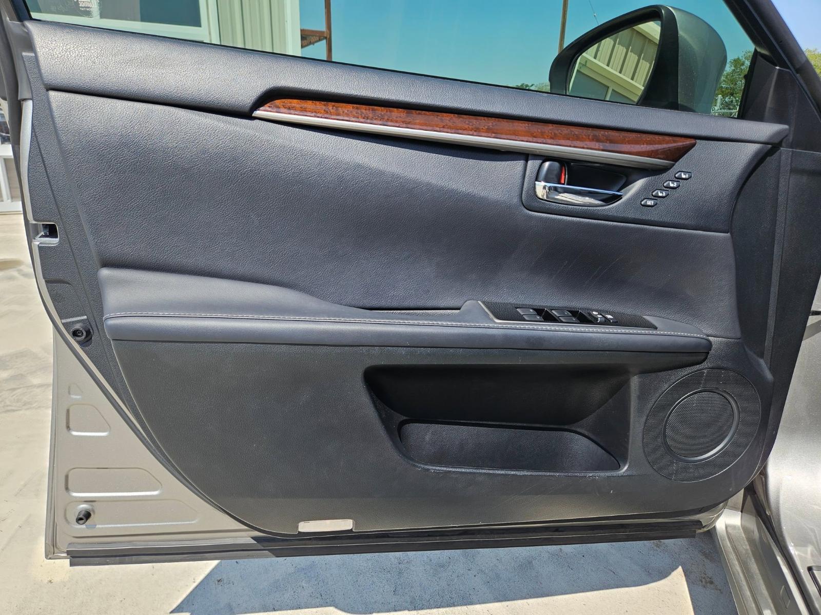 2017 Lexus ES 350 Vehicle Photo in Seguin, TX 78155