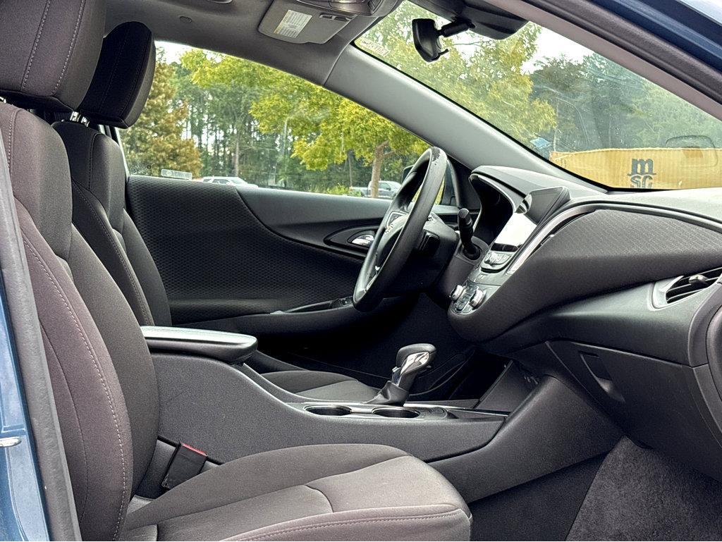 2024 Chevrolet Malibu Vehicle Photo in POOLER, GA 31322-3252