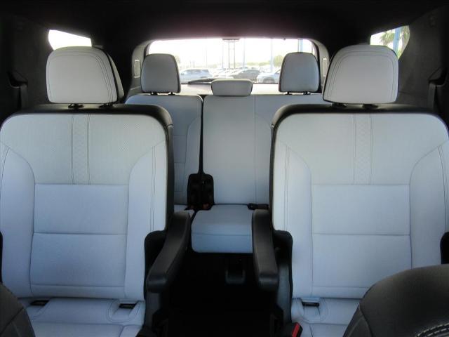 2025 Chevrolet Traverse Vehicle Photo in LEESBURG, FL 34788-4022
