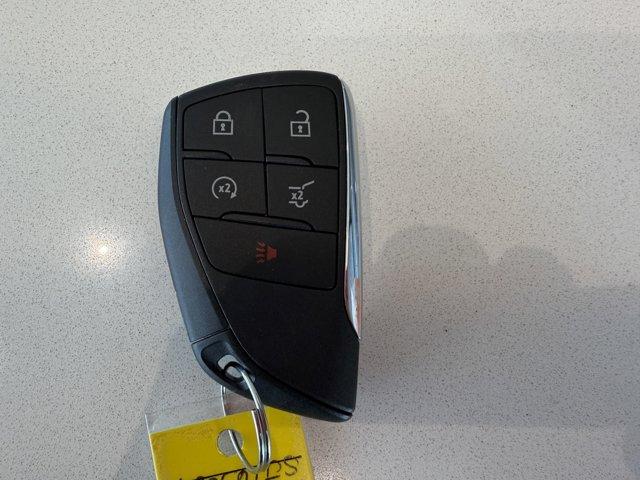 2025 GMC Acadia Vehicle Photo in LEOMINSTER, MA 01453-2952